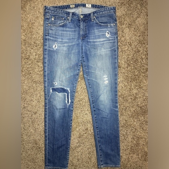 Stilt cigarette leg by AG distressed jeans size 29R - Picture 1 of 4